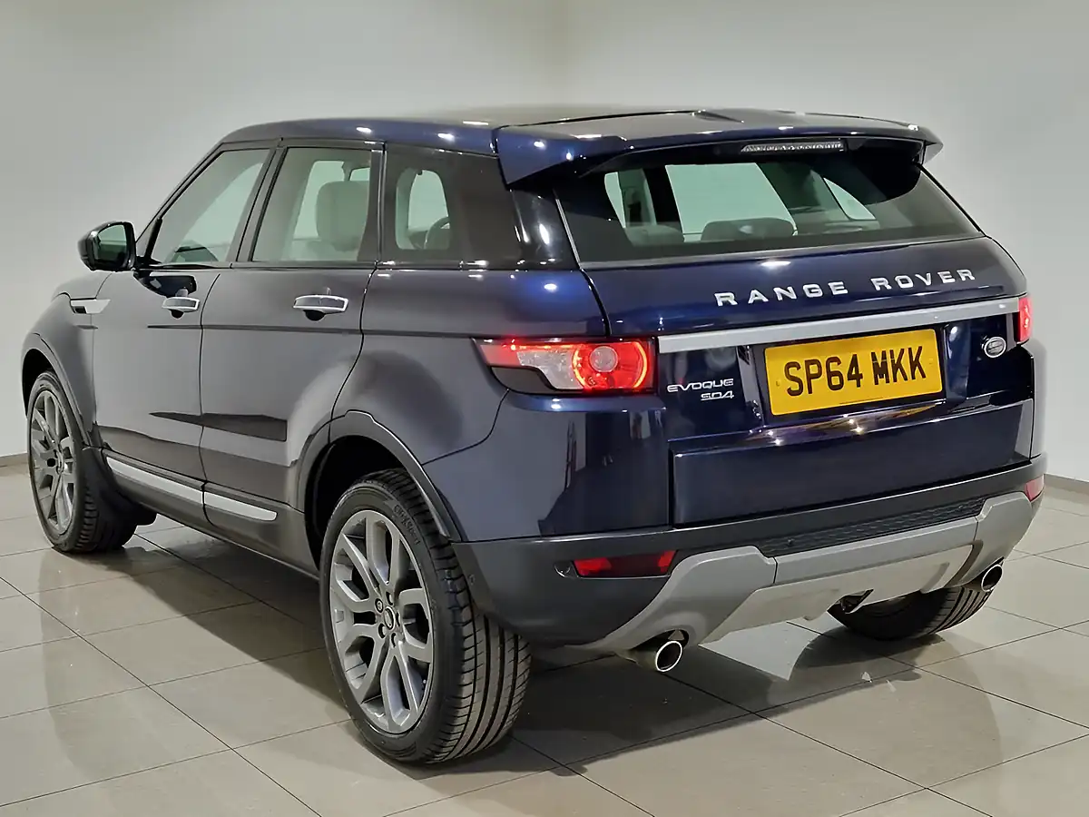 Used 2014 Land Rover Range Rover Evoque Prestige Lux Loire Blue - Interior and Exterior details 4