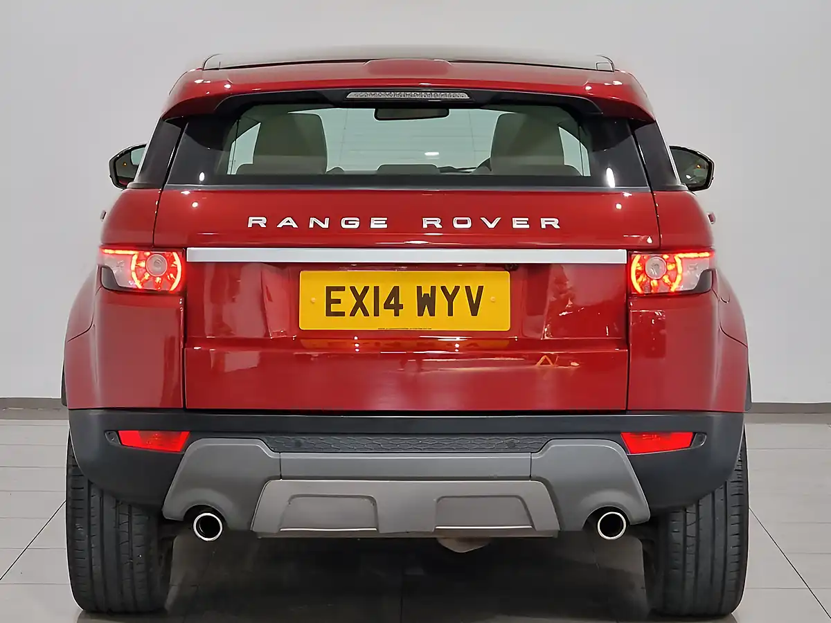 Used 2014 Land Rover Range Rover Evoque Prestige Red - Interior and Exterior details 5