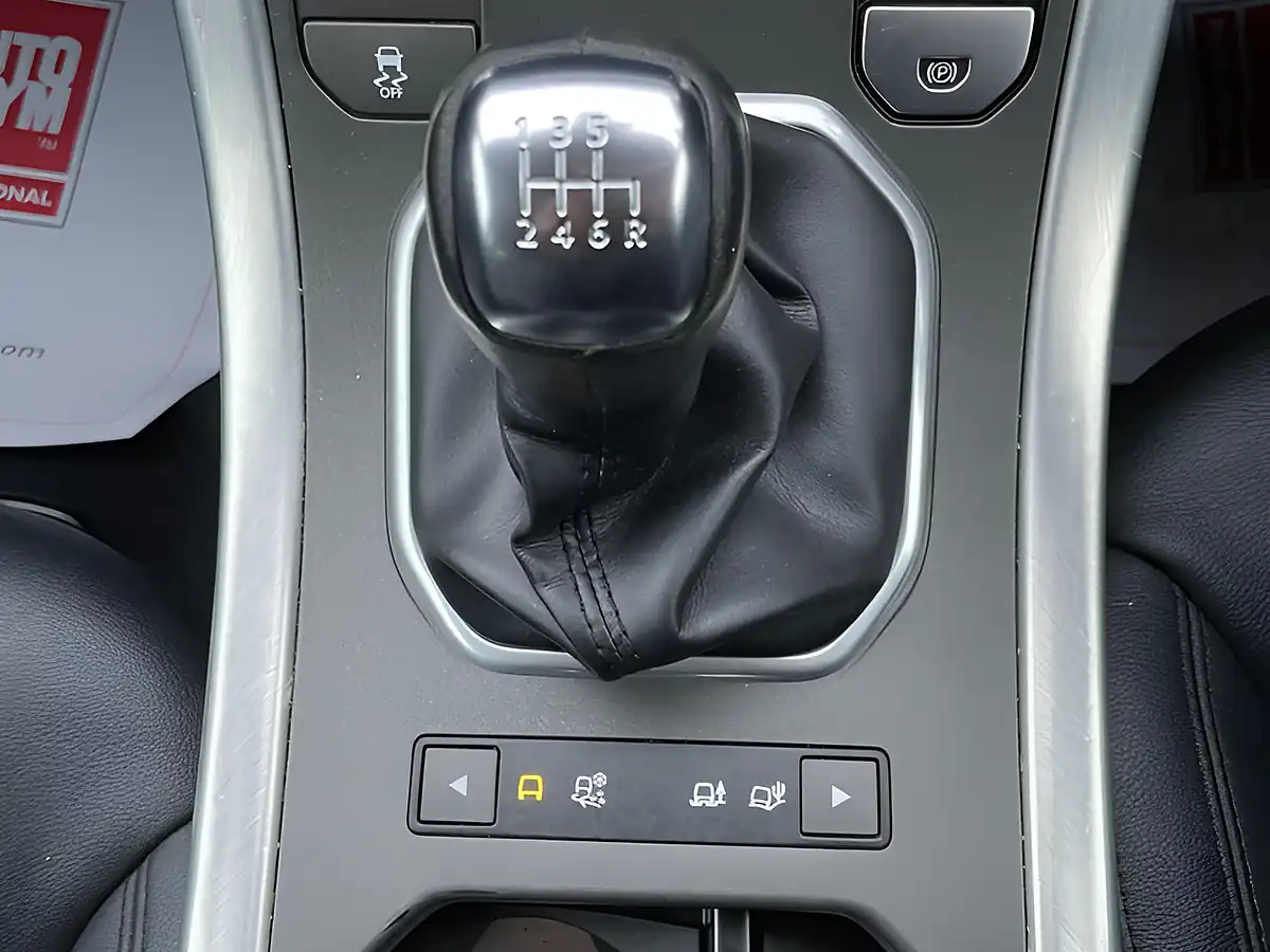 Used 2014 Land Rover Range Rover Evoque Pure Black - Interior and Exterior details 18