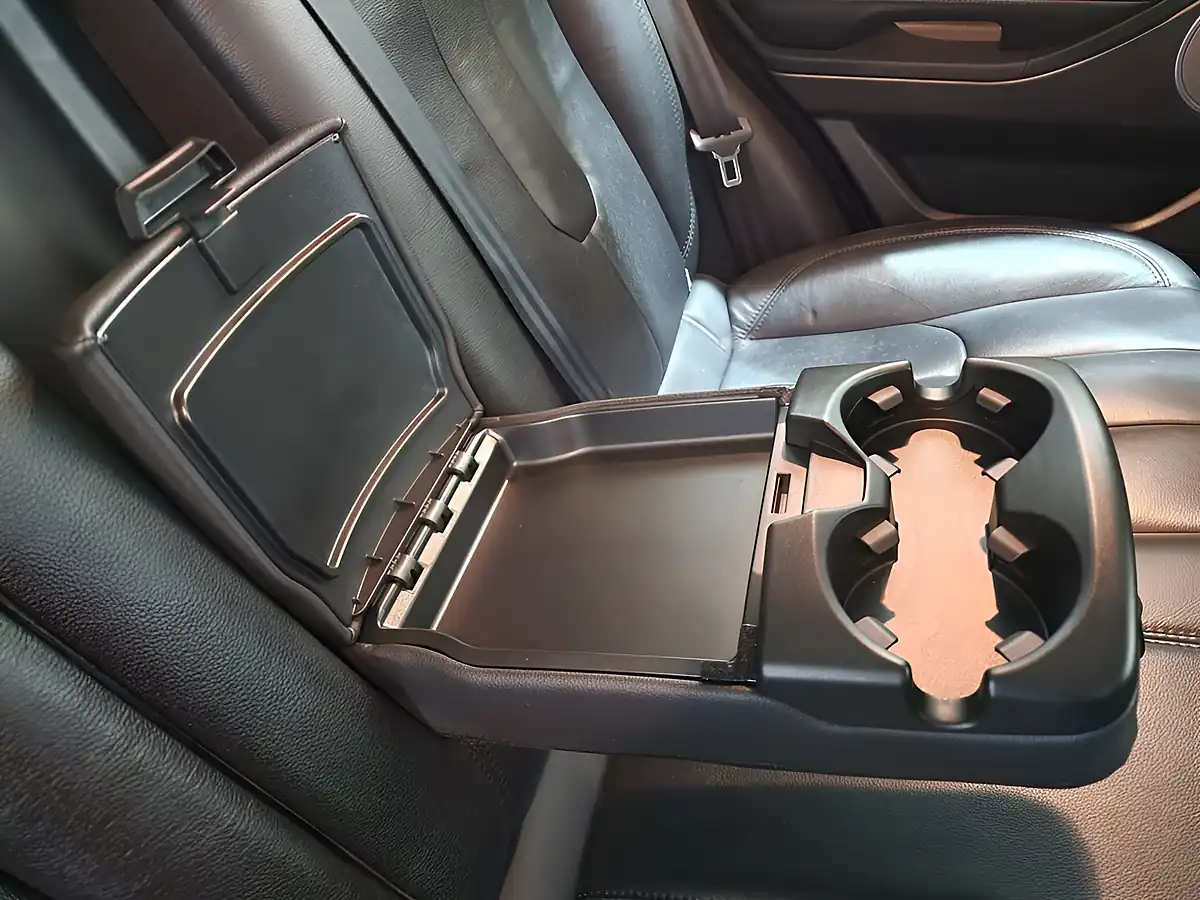 Used 2014 Land Rover Range Rover Evoque Pure Blue - Interior and Exterior details 13