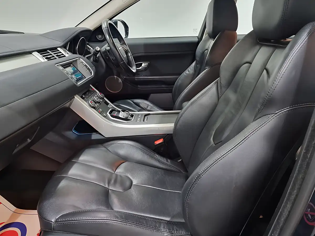 Used 2014 Land Rover Range Rover Evoque Pure Blue - Interior and Exterior details 15