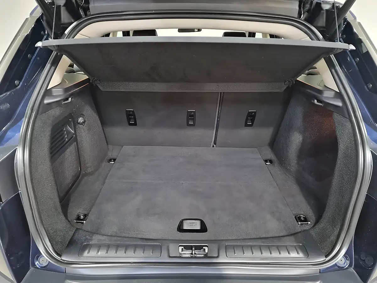 Used 2014 Land Rover Range Rover Evoque Pure Blue - Interior and Exterior details 18