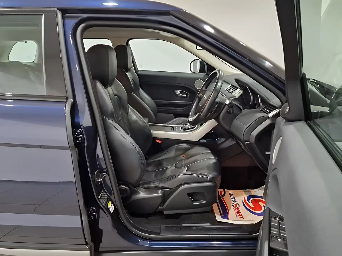 Used 2014 Land Rover Range Rover Evoque Pure Blue - Interior and Exterior details 9