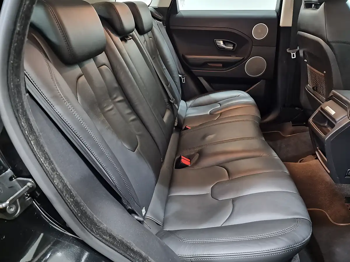 Used 2014 Land Rover Range Rover Evoque Pure Santorini Black - Interior and Exterior details 13