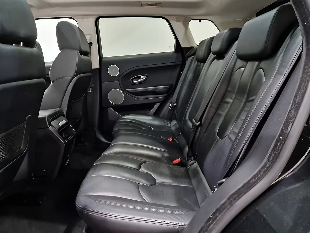 Used 2014 Land Rover Range Rover Evoque Pure Tech Black - Interior and Exterior details 18