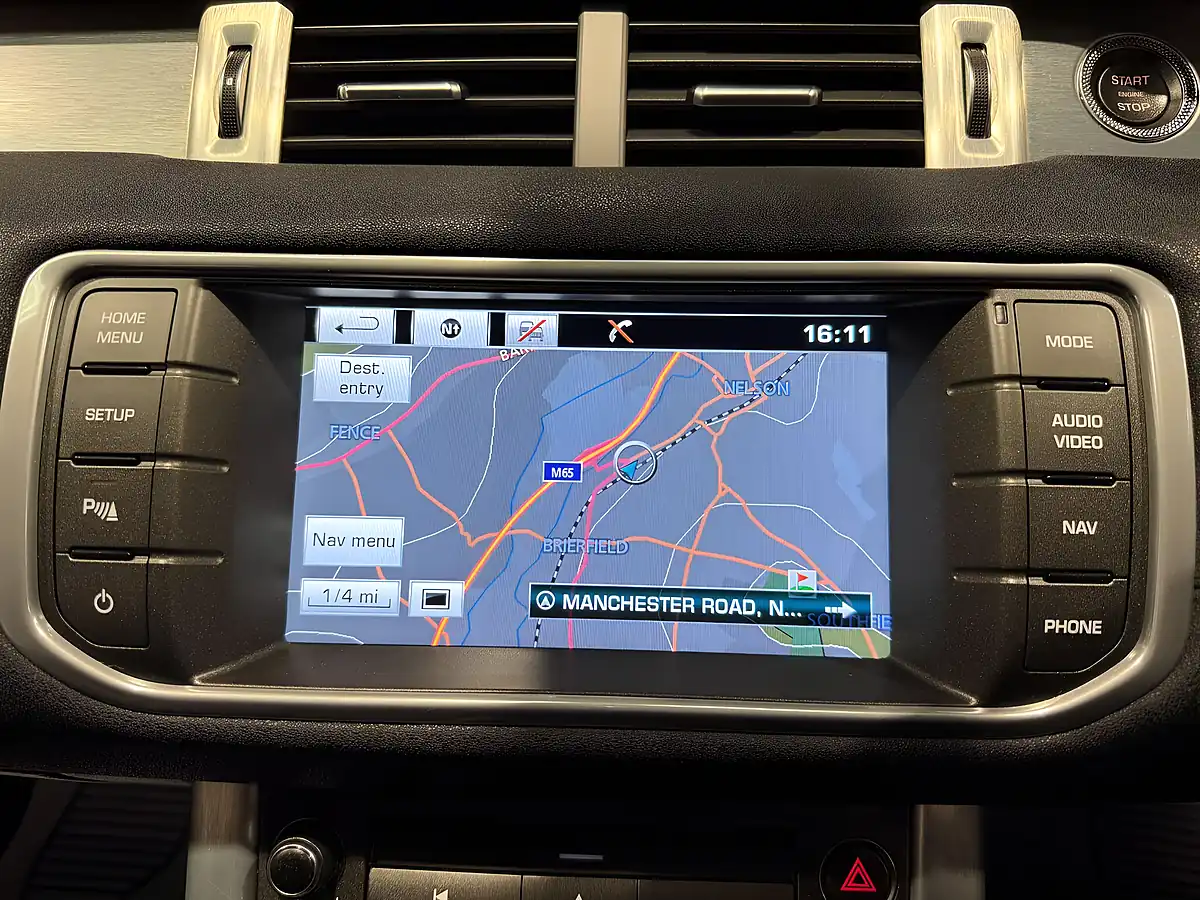 Used 2014 Land Rover Range Rover Evoque Pure Tech Black - Interior and Exterior details 19