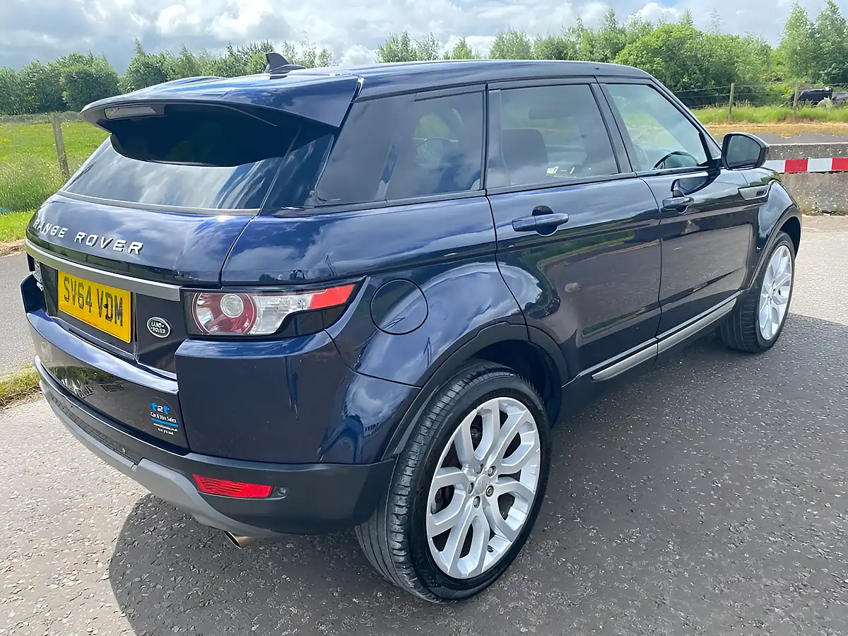 Used 2014 Land Rover Range Rover Evoque Pure Tech Blue - Interior and Exterior details 3