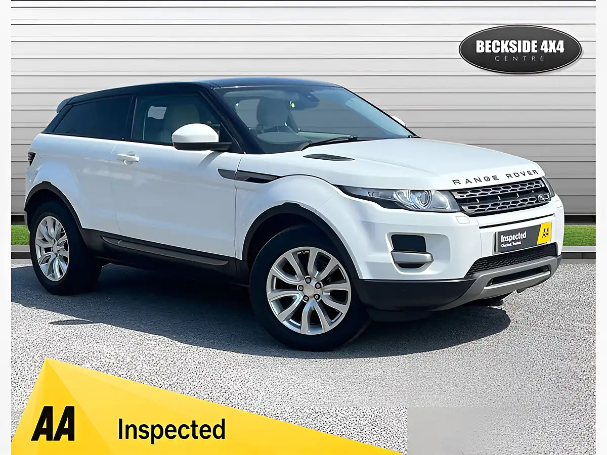 Used 2014 Land Rover Range Rover Evoque Pure Tech Fuji White - Front View
