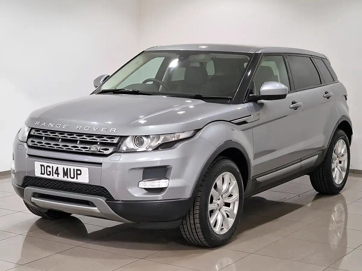 Used 2014 Land Rover Range Rover Evoque Pure Tech Grey - Interior and Exterior details 3