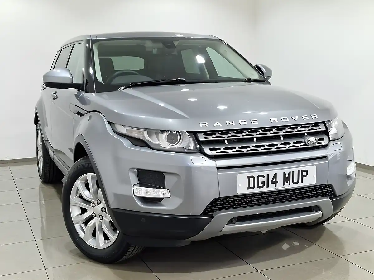 Used 2014 Land Rover Range Rover Evoque Pure Tech Grey - Interior and Exterior details 8