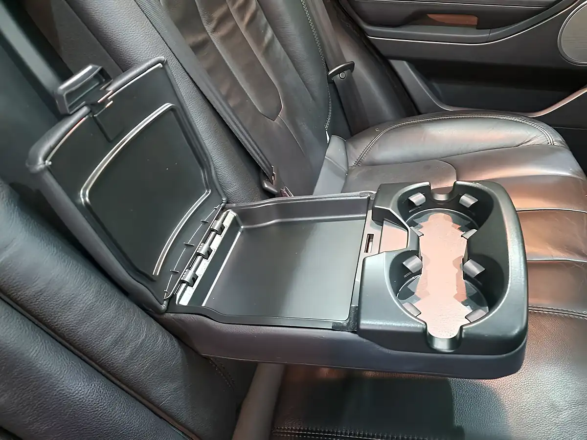 Used 2014 Land Rover Range Rover Evoque Pure Tech Grey - Interior and Exterior details 13
