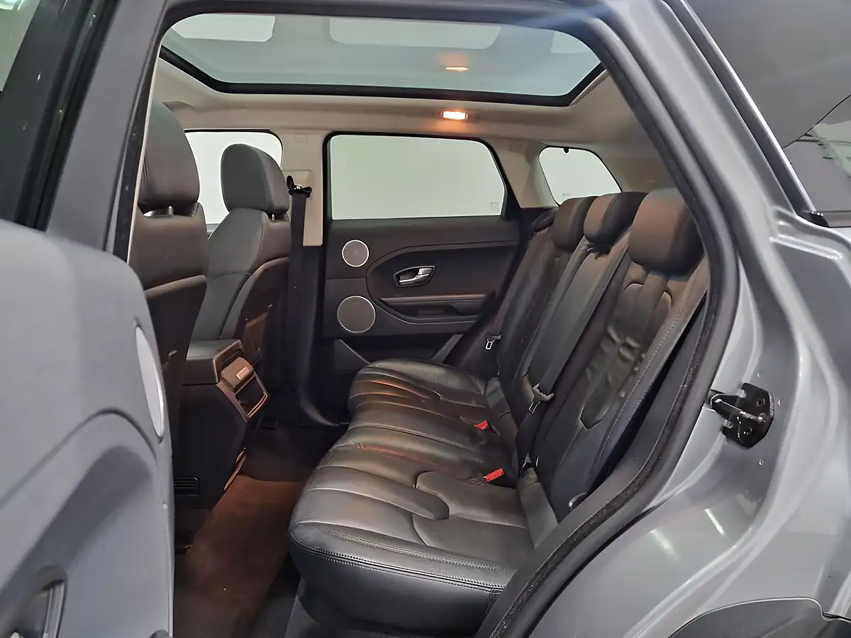 Used 2014 Land Rover Range Rover Evoque Pure Tech Grey - Interior and Exterior details 17