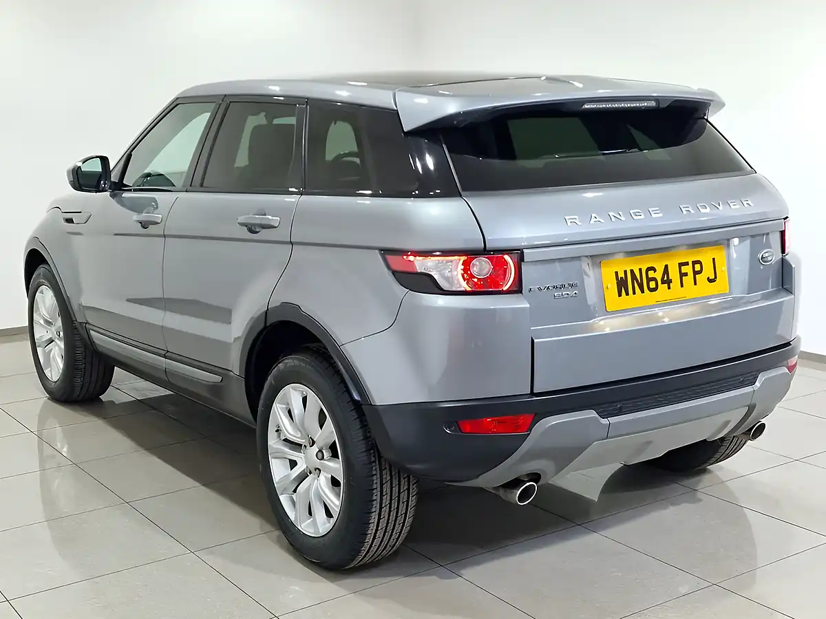 Used 2014 Land Rover Range Rover Evoque Pure Tech Grey - Interior and Exterior details 4