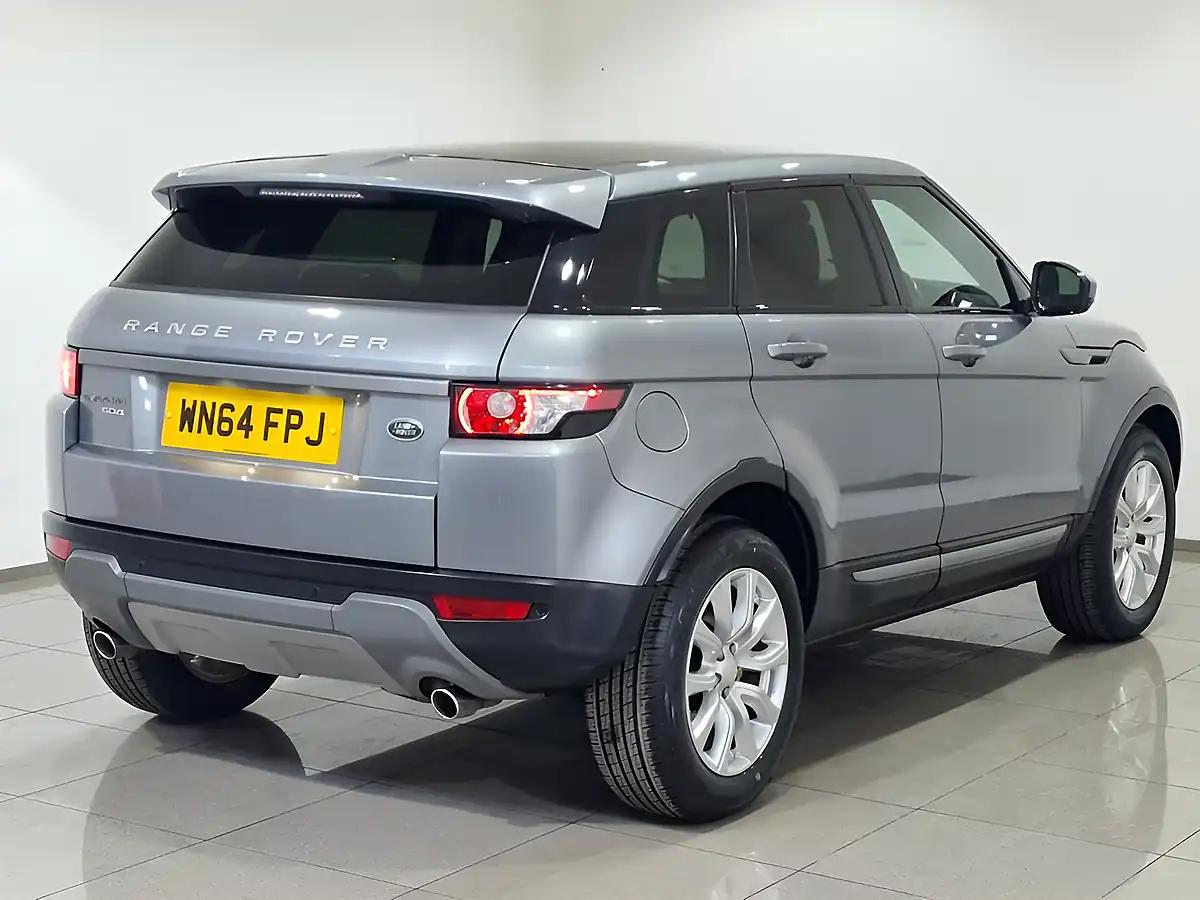Used 2014 Land Rover Range Rover Evoque Pure Tech Grey - Interior and Exterior details 6
