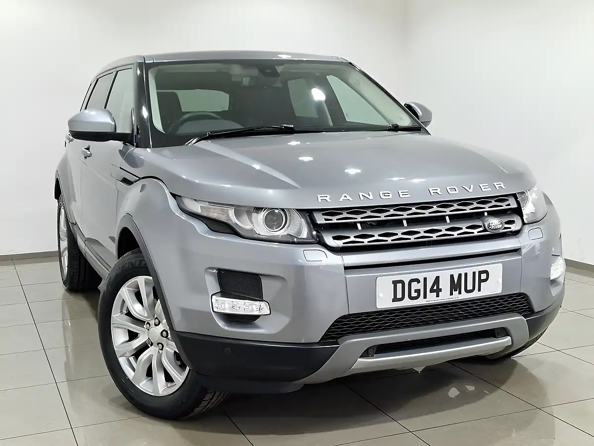 Used 2014 Land Rover Range Rover Evoque Pure Tech Grey - Interior and Exterior details 8