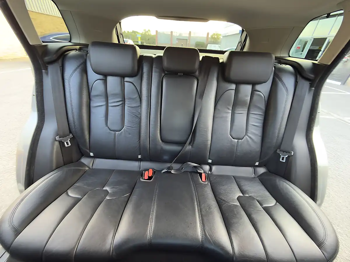 Used 2014 Land Rover Range Rover Evoque Pure Tech Grey - Interior and Exterior details 12