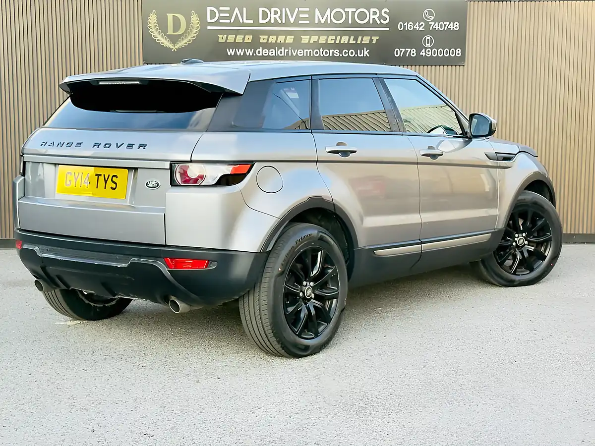 Used 2014 Land Rover Range Rover Evoque Pure Tech Grey - Interior and Exterior details 7