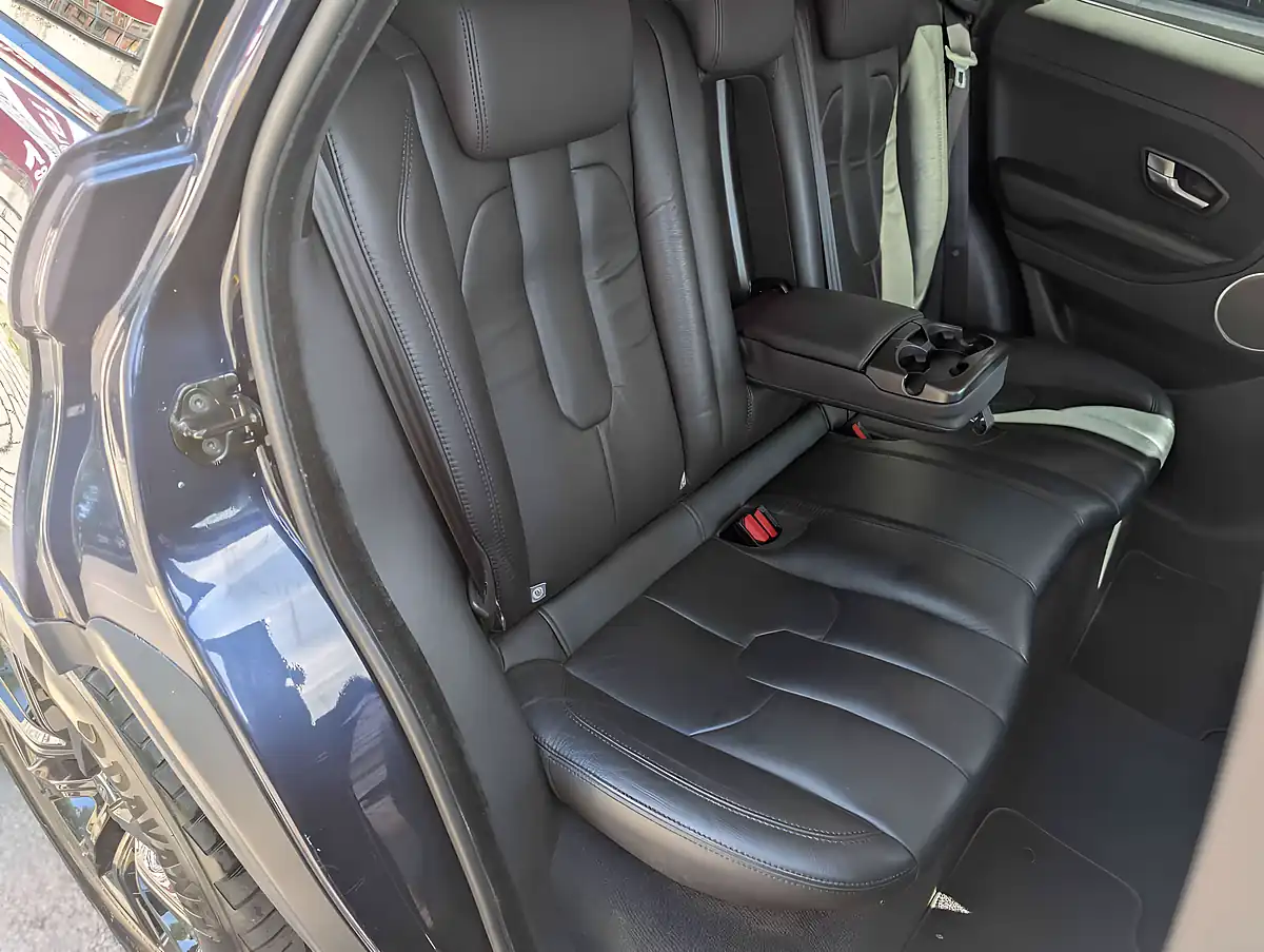 Used 2014 Land Rover Range Rover Evoque Pure Tech - Interior and Exterior details 14