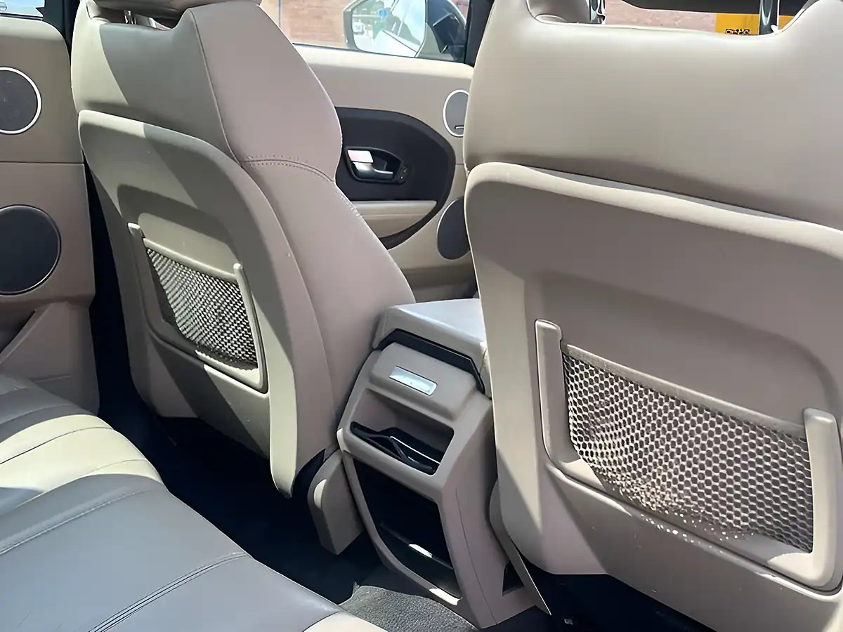 Used 2014 Land Rover Range Rover Evoque Pure Tech Indus Silver - Interior and Exterior details 17