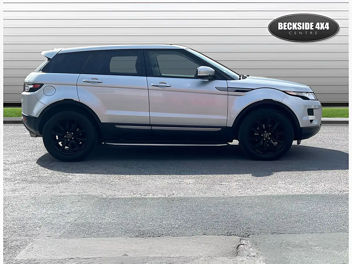 Used 2014 Land Rover Range Rover Evoque Pure Tech Indus Silver - Interior and Exterior details 2