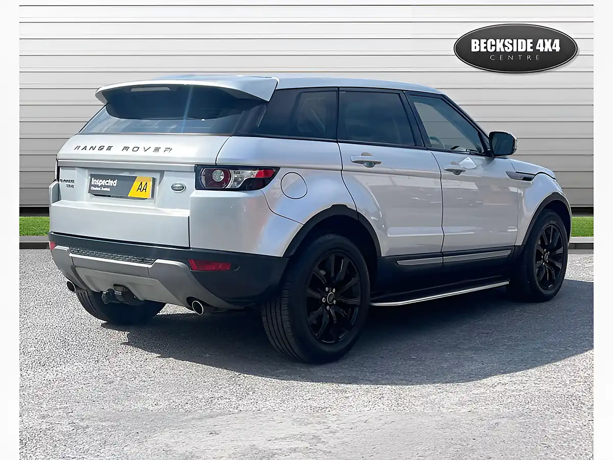 Used 2014 Land Rover Range Rover Evoque Pure Tech Indus Silver - Interior and Exterior details 4