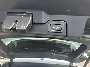 Used 2014 Land Rover Range Rover Evoque Pure Tech White - Interior and Exterior details 5