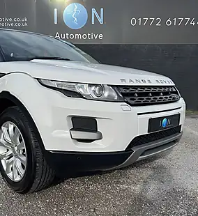 Used 2014 Land Rover Range Rover Evoque Pure Tech White - Interior and Exterior details 10