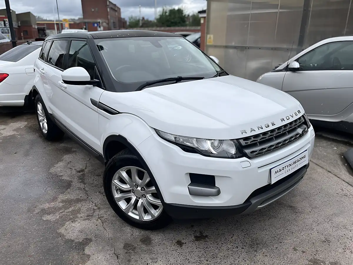 Used 2014 Land Rover Range Rover Evoque Pure Tech White - Interior and Exterior details 2