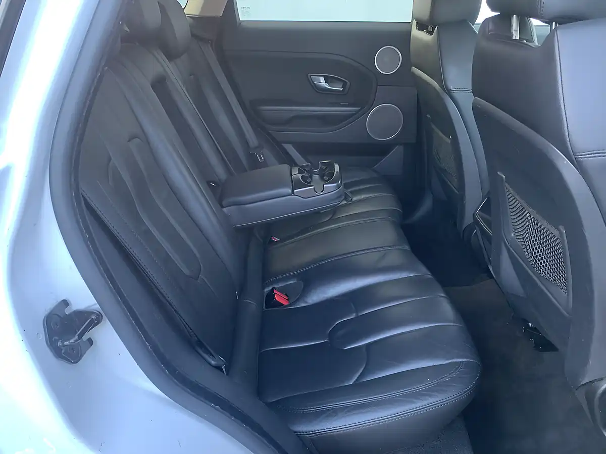 Used 2014 Land Rover Range Rover Evoque Pure Tech White - Interior and Exterior details 8