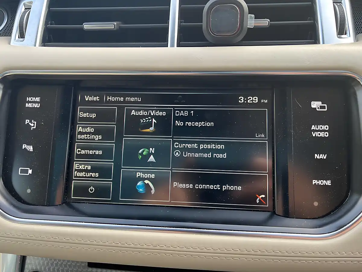 Used 2014 Land Rover Range Rover Sport Autobiography Dynamic Chilli Red - Interior and Exterior details 15