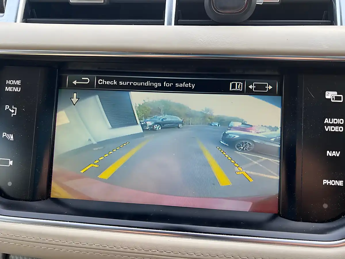 Used 2014 Land Rover Range Rover Sport Autobiography Dynamic Chilli Red - Interior and Exterior details 18