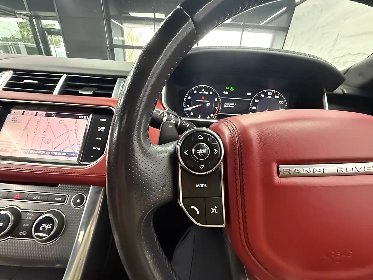 Used 2014 Land Rover Range Rover Sport Autobiography Dynamic White - Interior and Exterior details 19