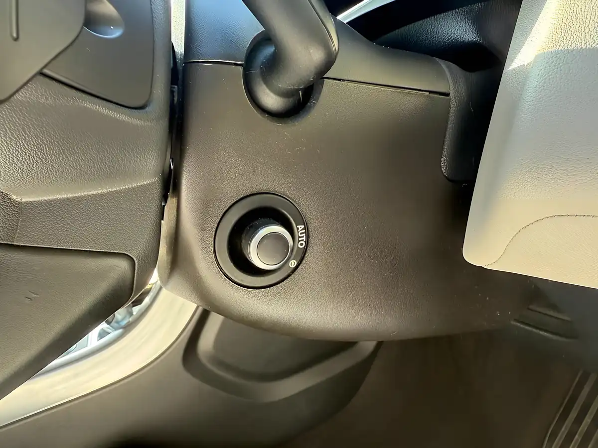 Used 2014 Land Rover Range Rover Sport Hse Dynamic Black - Interior and Exterior details 18