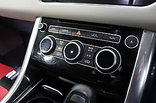 Used 2014 Land Rover Range Rover Sport Hse Dynamic Black - Interior and Exterior details 14