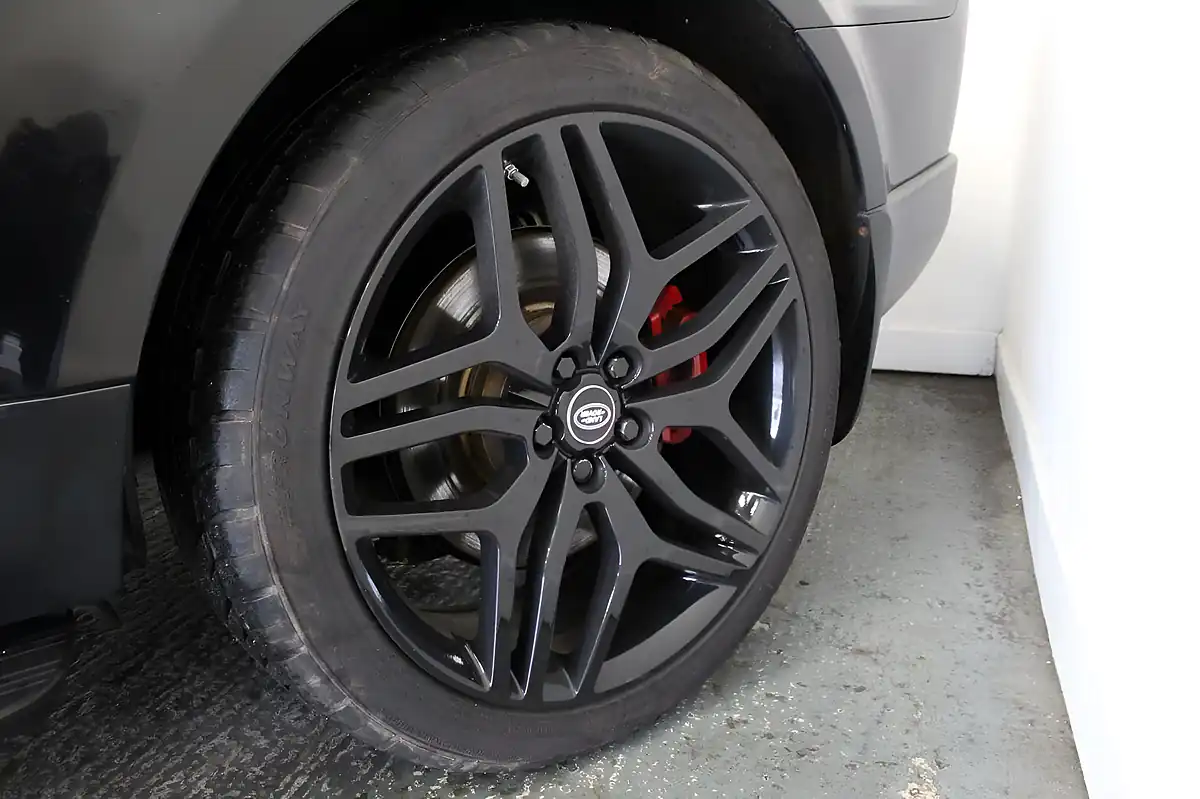 Used 2014 Land Rover Range Rover Sport Hse Dynamic Black - Interior and Exterior details 20