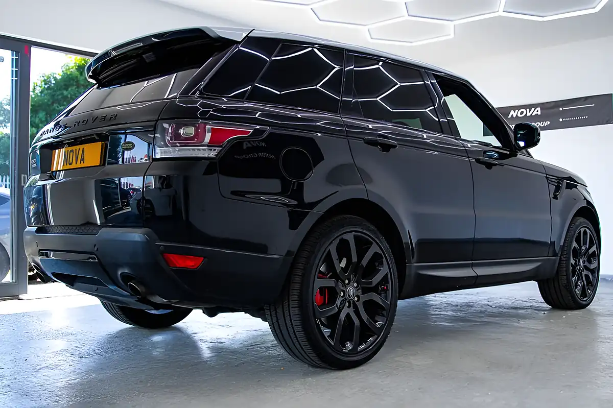 Used 2014 Land Rover Range Rover Sport Hse Dynamic Black - Interior and Exterior details 7
