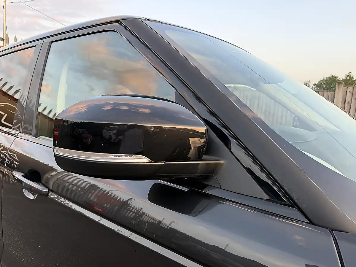 Used 2014 Land Rover Range Rover Sport Hse Dynamic Grey - Interior and Exterior details 11