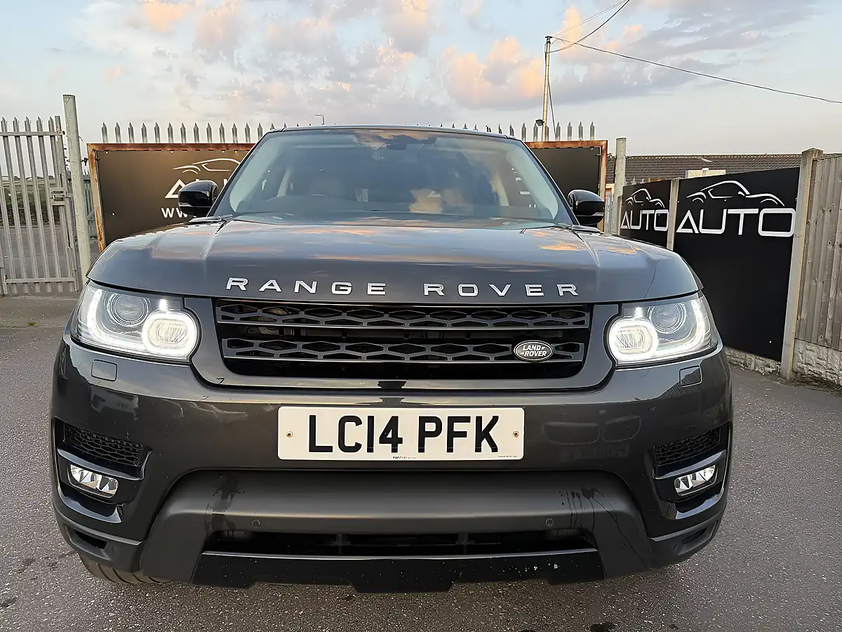 Used 2014 Land Rover Range Rover Sport Hse Dynamic Grey - Interior and Exterior details 3