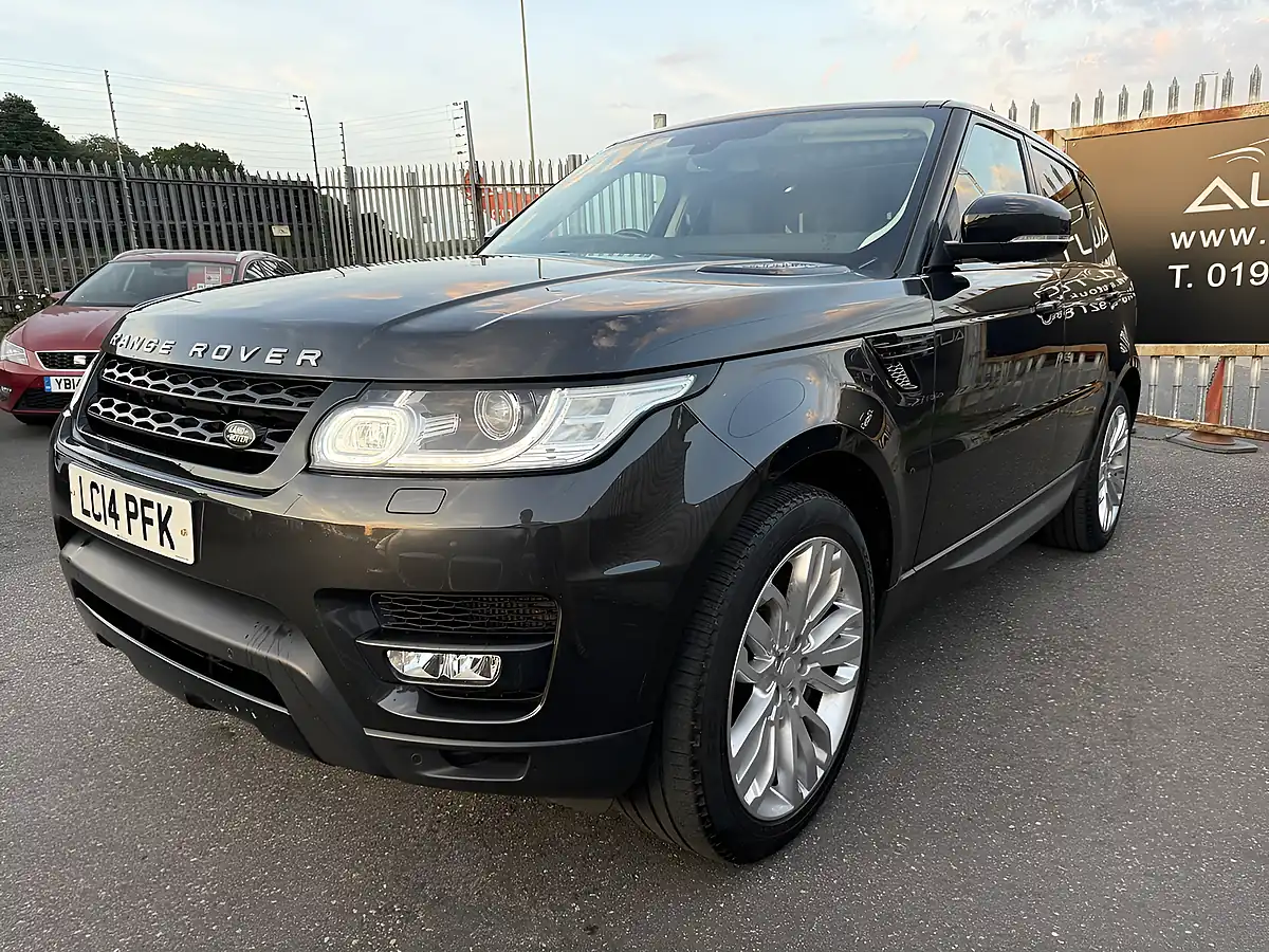 Used 2014 Land Rover Range Rover Sport Hse Dynamic Grey - Interior and Exterior details 6