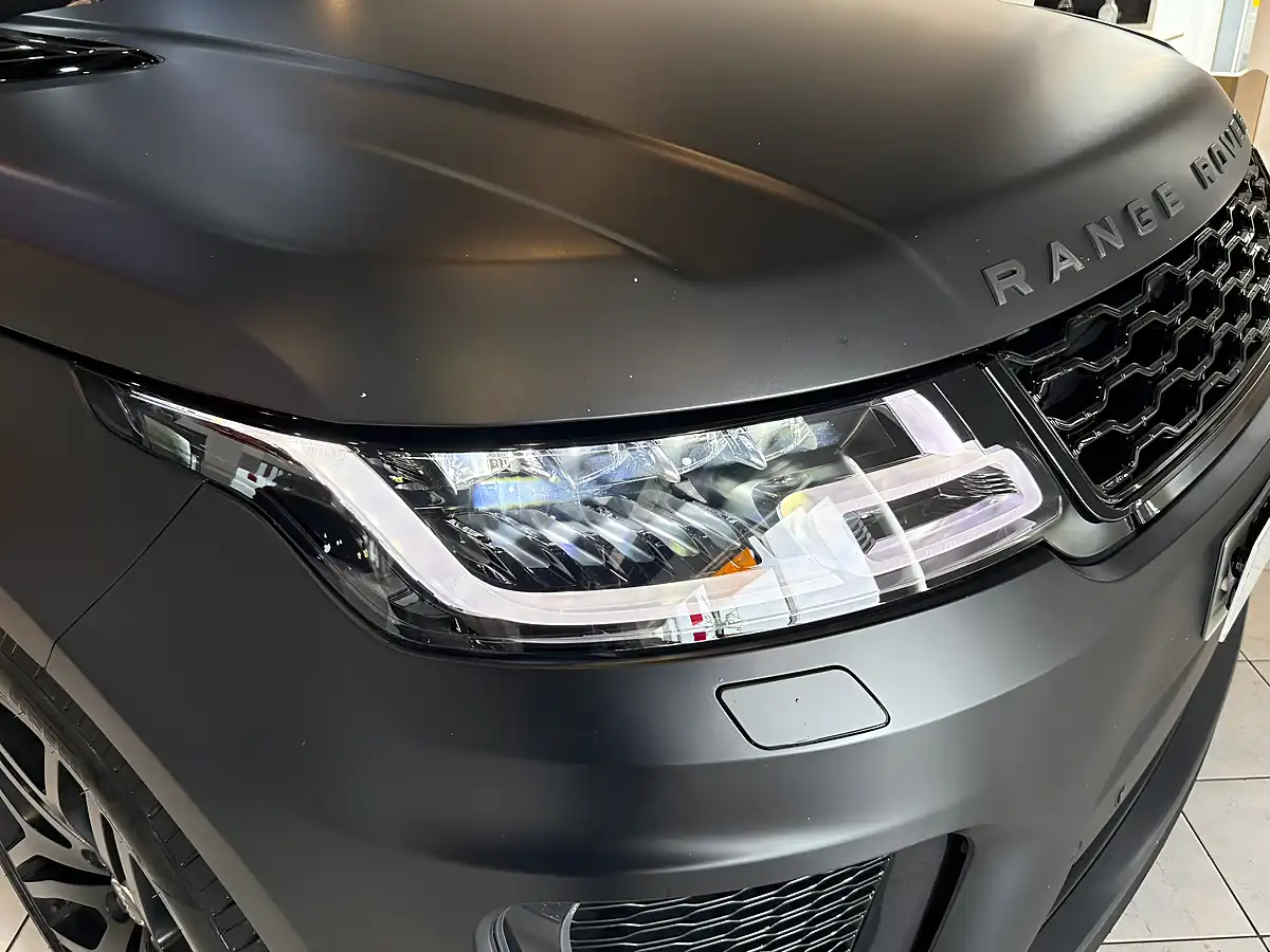 Used 2014 Land Rover Range Rover Sport Hse Dynamic Silver - Interior and Exterior details 4