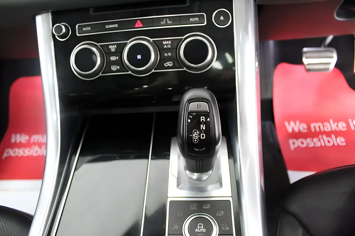 Used 2014 Land Rover Range Rover Sport Hse Dynamic Silver - Interior and Exterior details 16