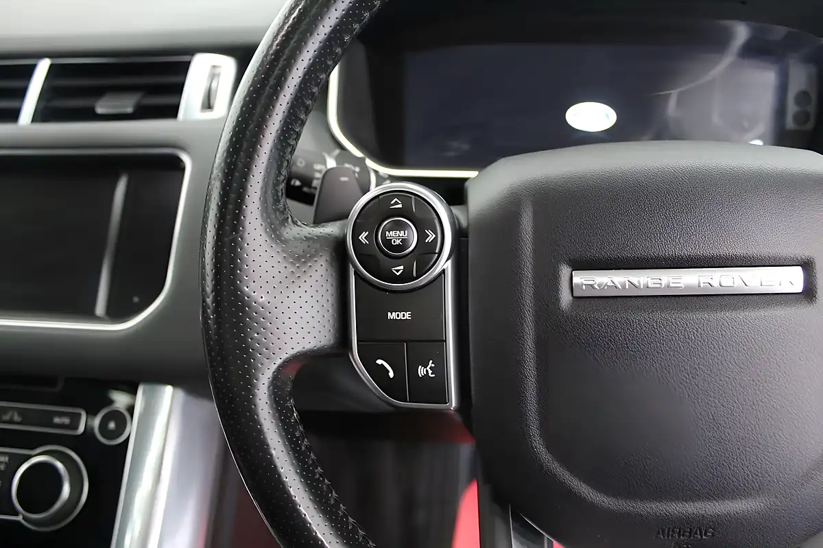 Used 2014 Land Rover Range Rover Sport Hse Dynamic Silver - Interior and Exterior details 17