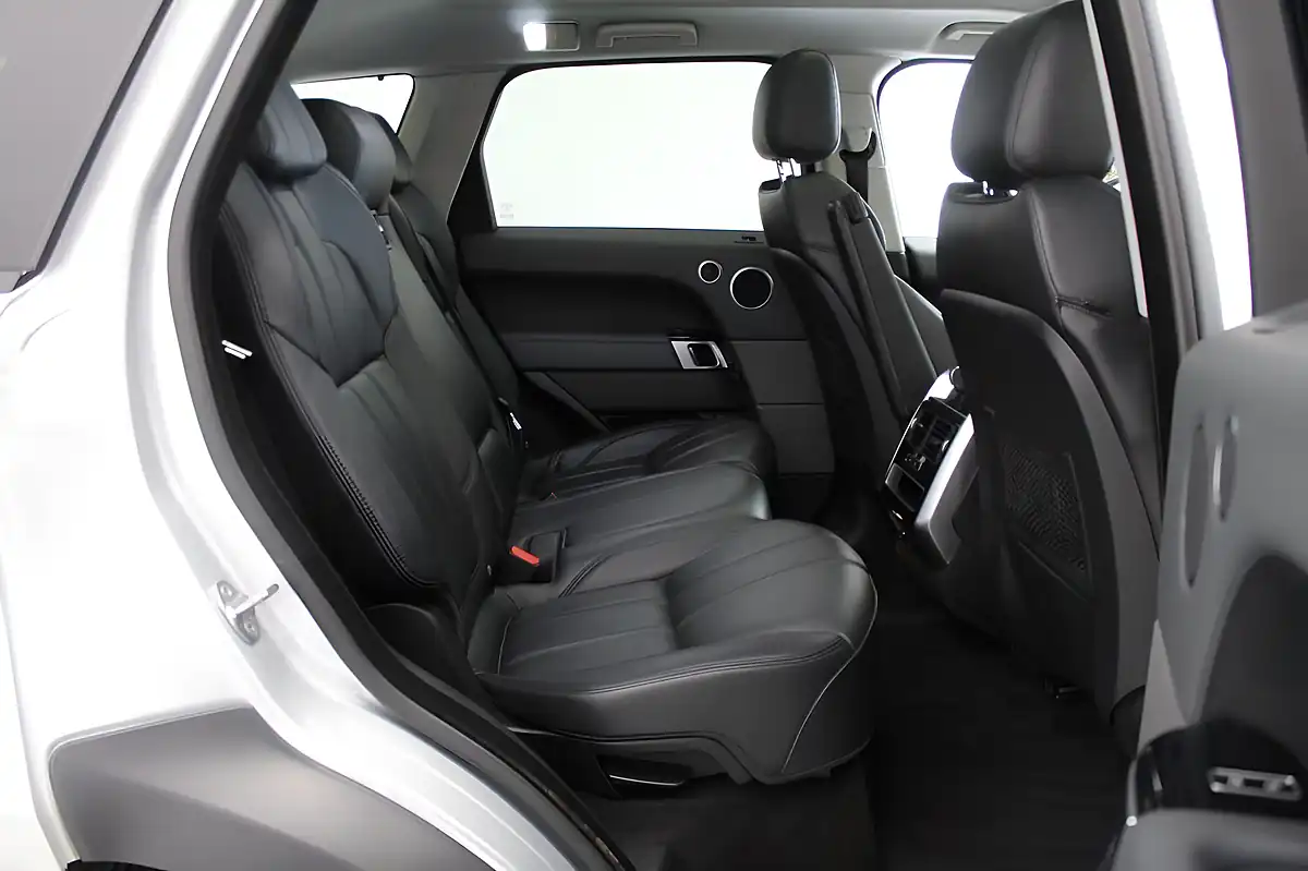 Used 2014 Land Rover Range Rover Sport Hse Dynamic Silver - Interior and Exterior details 19