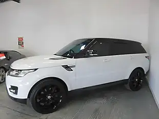 Used 2014 Land Rover Range Rover Sport Hse Dynamic White - Interior and Exterior details 4