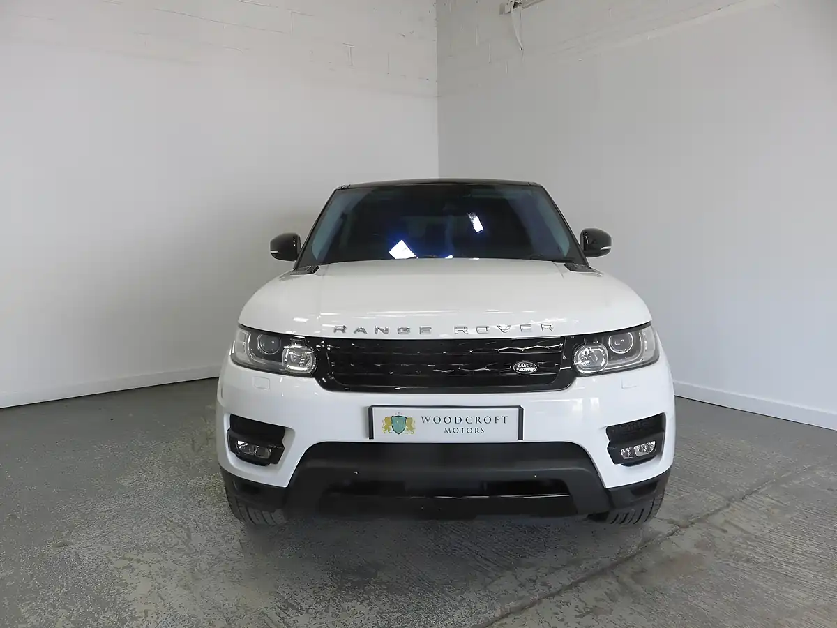 Used 2014 Land Rover Range Rover Sport Hse Dynamic White - Interior and Exterior details 9