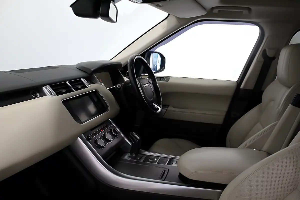 Used 2014 Land Rover Range Rover Sport Hse Grey - Interior and Exterior details 18