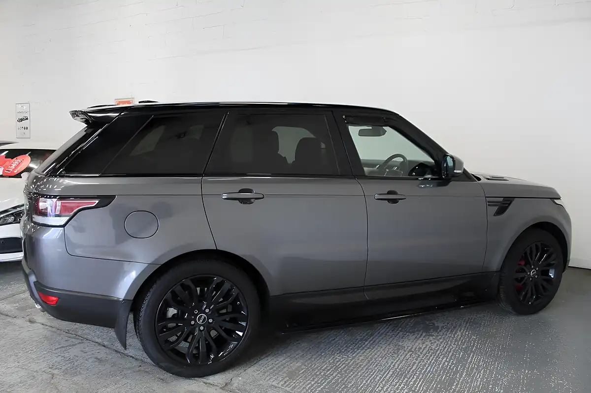 Used 2014 Land Rover Range Rover Sport Hse Grey - Interior and Exterior details 8