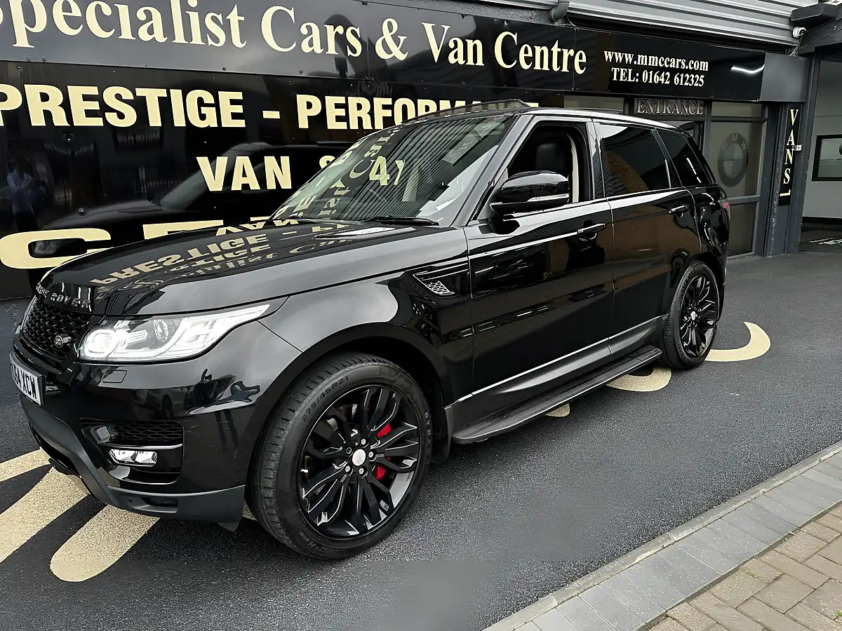 Used 2014 Land Rover Range Rover Sport Hse Santorini Black - Interior and Exterior details 4