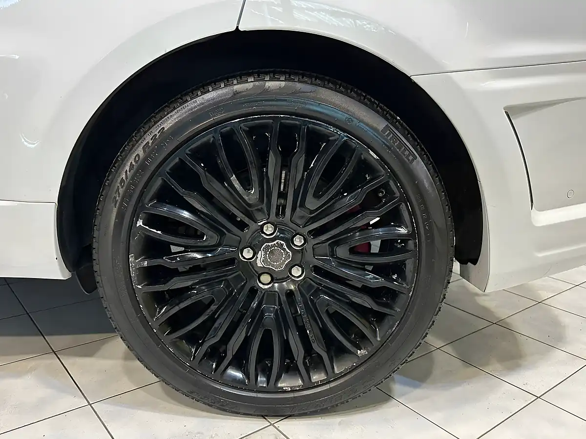 Used 2014 Land Rover Range Rover Sport Hse White - Interior and Exterior details 19