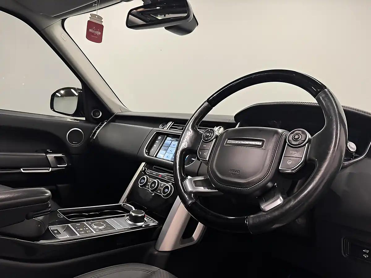 Used 2014 Land Rover Range Rover Vogue Black - Interior and Exterior details 11